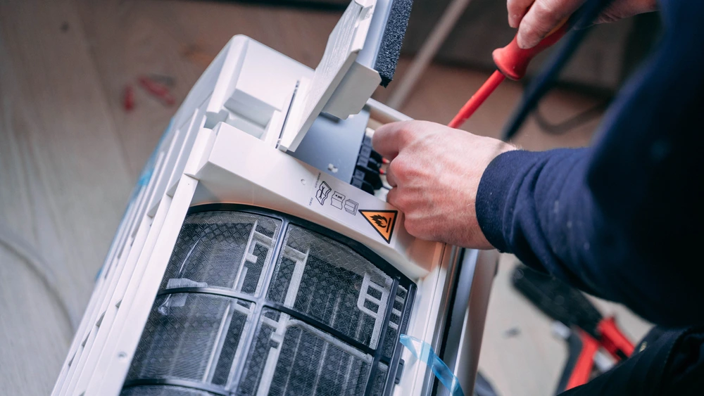 emergency heat pump repair Corona Del Sol,